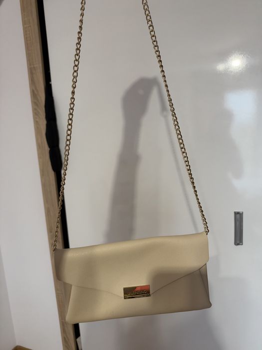 Valentino чанта.