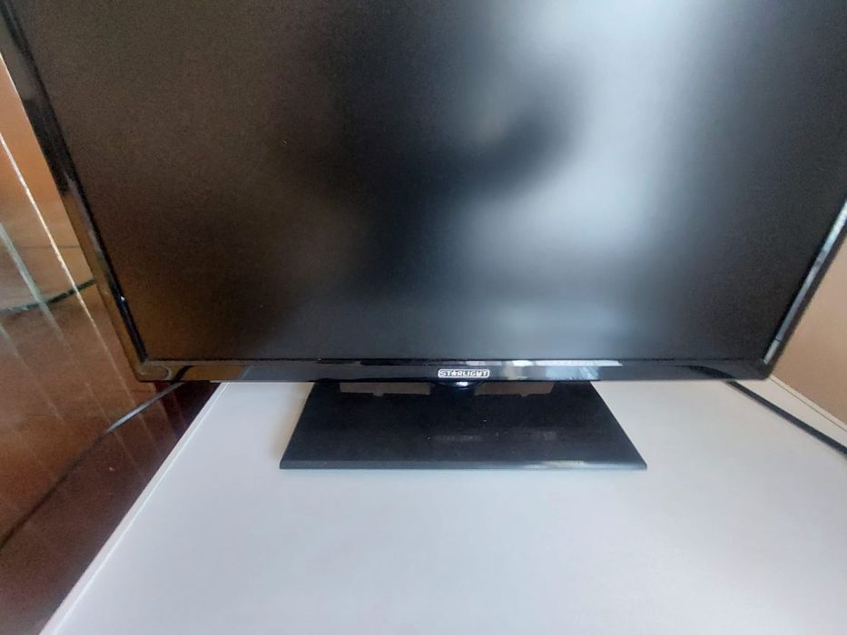 Televizor Starlight 22 inchi