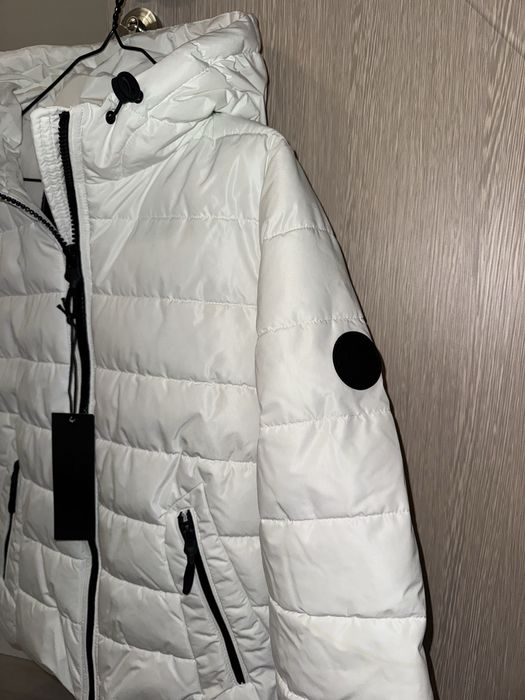 Дамско зимно яке бяло