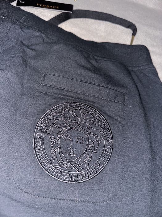 Pantaloni de trening Versace Medusa negri de barbati