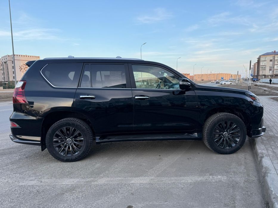 Lexus GX 460 в отличном состоянии