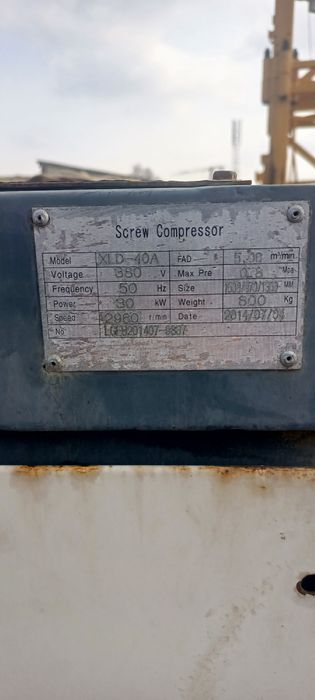 Сотилади Пескоструй апарати ва компрессор