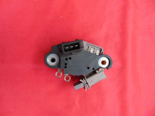 Releu alternator BMW mufa 3 pini