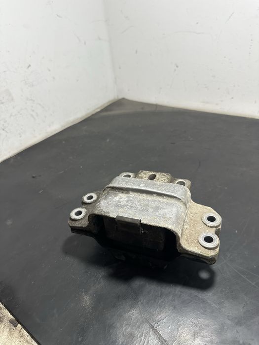 Suport tampon cutie de viteze Volkswagen Vw Golf 5 1.9 TDI Jetta