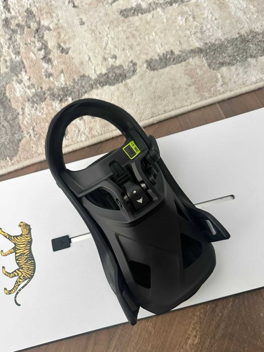 Legaturi Burton Step on