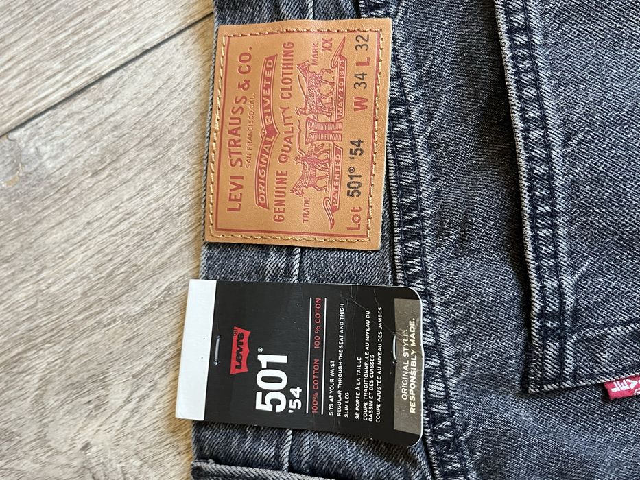 Levi’s 501 ‘54  Premium : НОВИ размер 33/34 Оригинал
