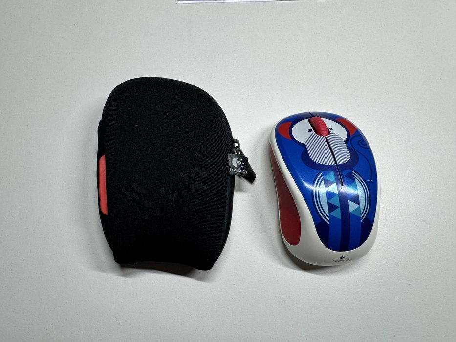 Безжична мишка Logitech M238 (Play Collection - Маймунка) + калъфче (без приемник)
