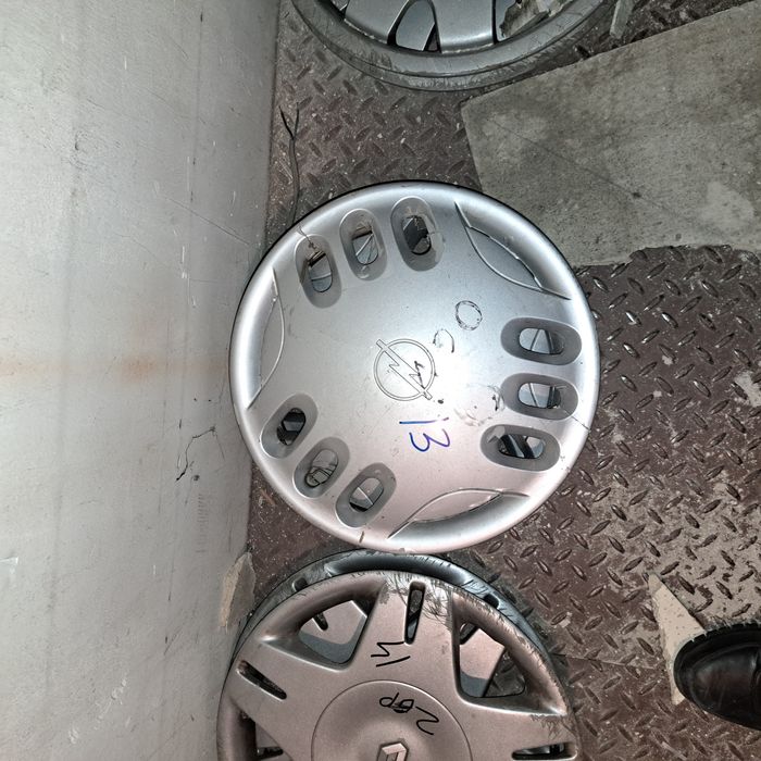 Оригинални тасове Opel  цола 13/14/15цола единични бр.