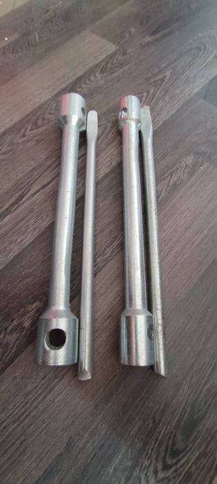 Cheie tiganeasca/Cheie teava dubla/Chei tiganesti 24/27 30/32 21/38