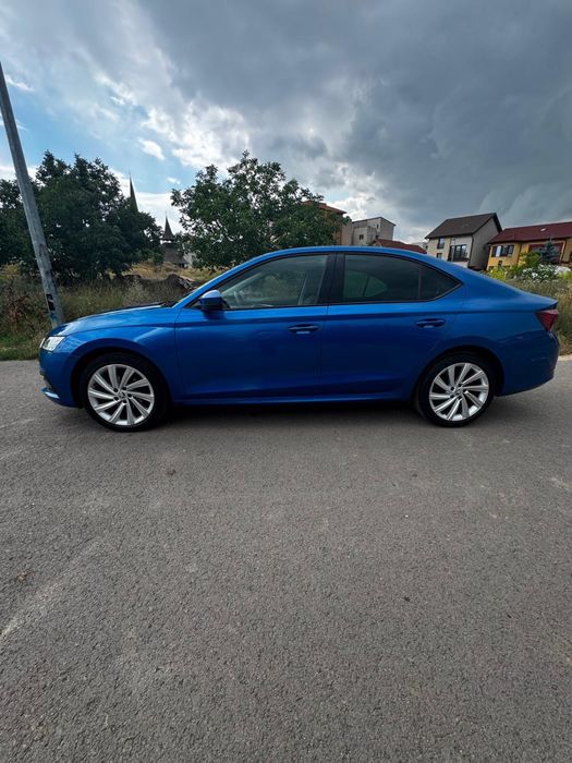 SKODA Octavia 2021 — imagine 3