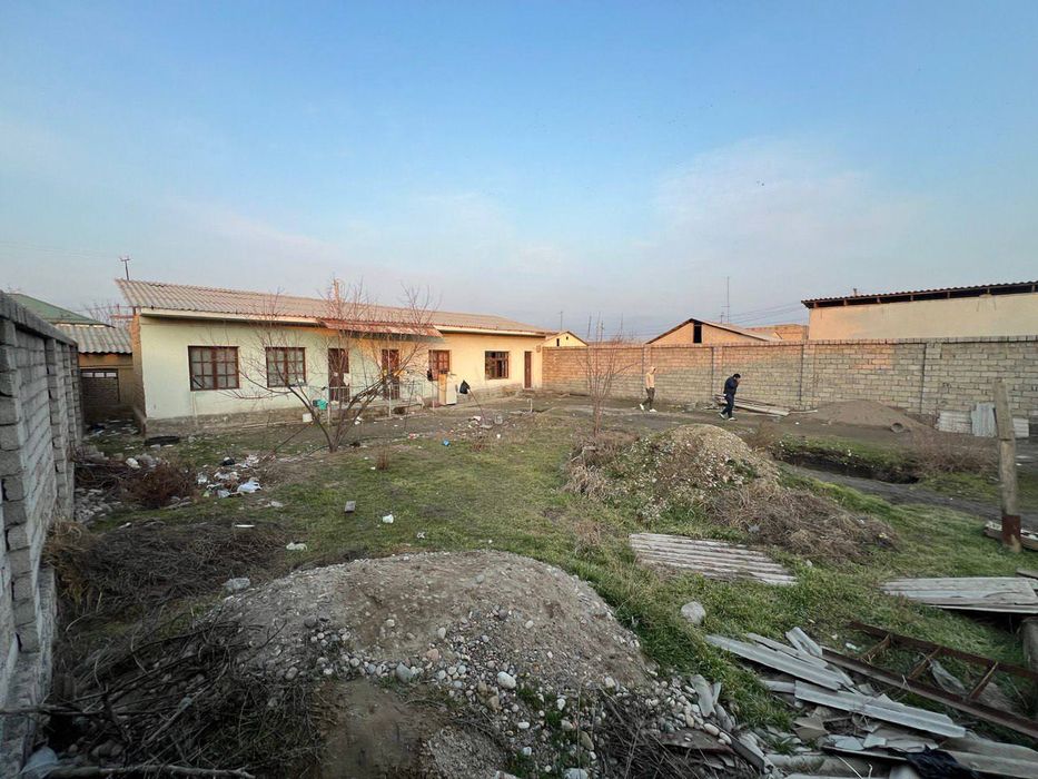 Срочно Sergeli chortoq maxalada 4.77 sotu yer sotiladi