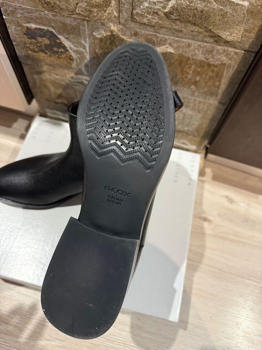 Дамски боти от естествена кожа GEOX