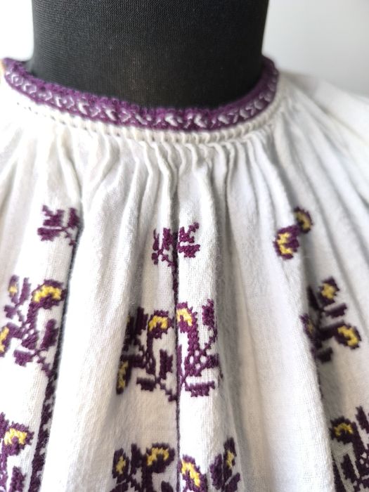 Ie/ cămașă populara/ traditionala