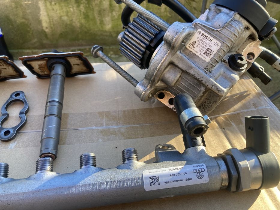 Turbina injectoare egr ambreaj clapeta piese motor  20 tdi euro 5