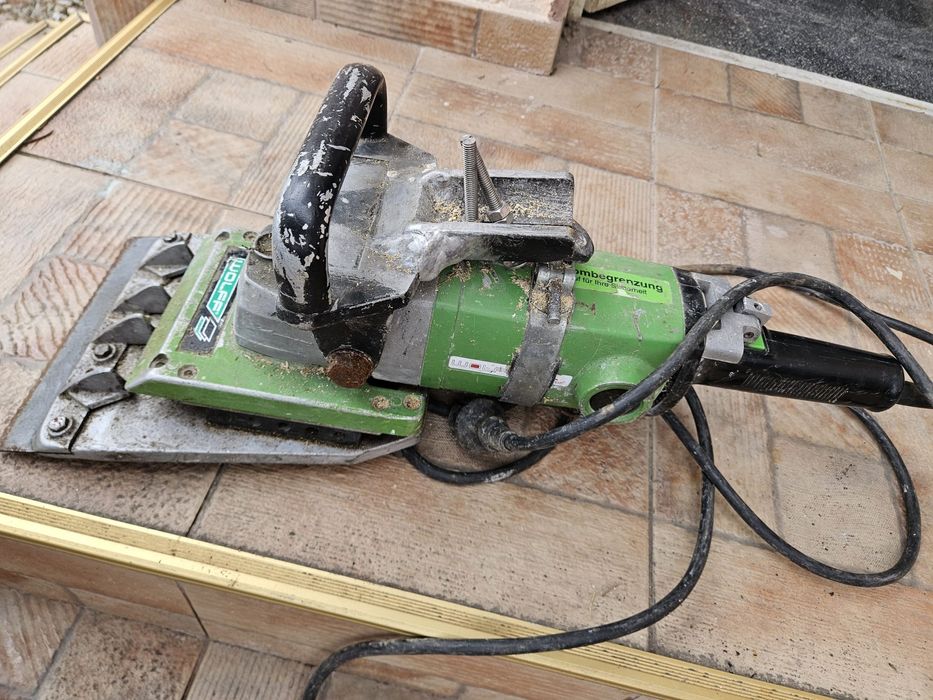 Masina decopertat pardoseli .