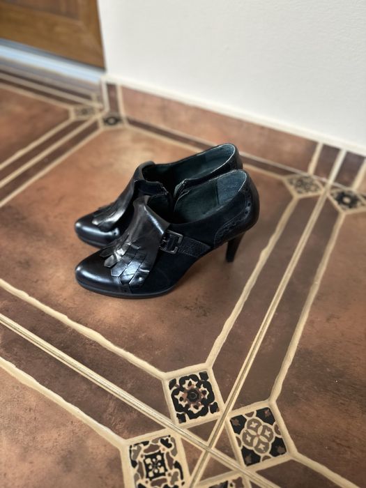 Botine dim piele naturală