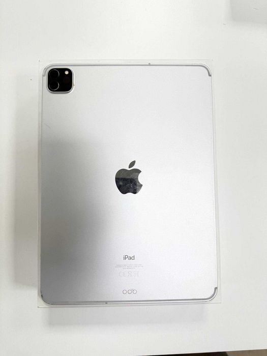 Ipad pro 11"  M1 256гб Акб 97%