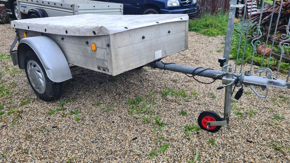 Ремарке HUMBAUR с бризент