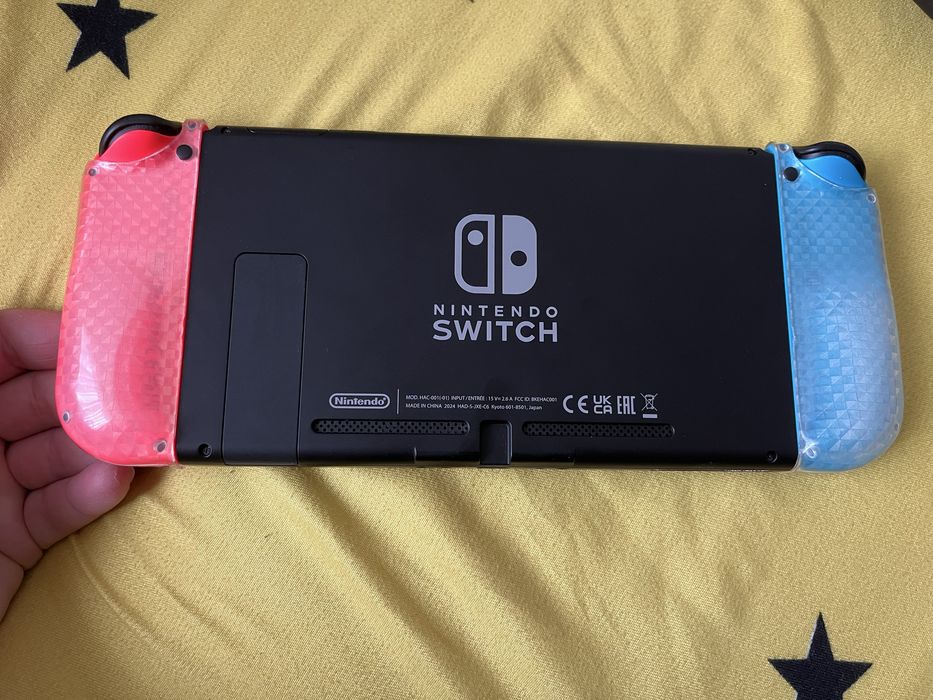 NINTENDO SWITCH  folosit foarte putin!
