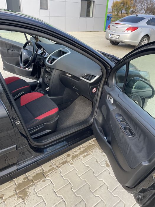 Peugeot 207 1.4HDI