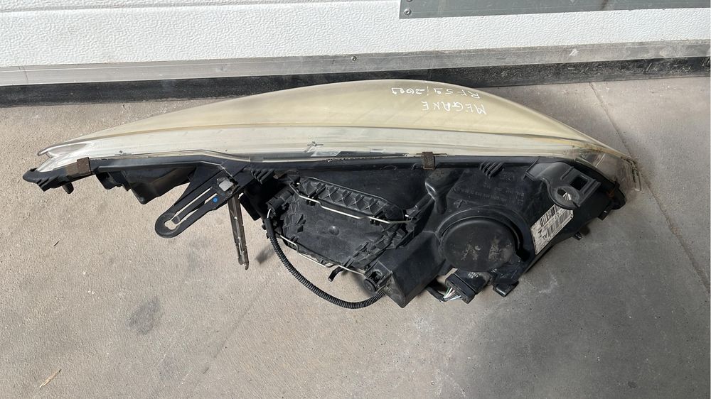 Far-Faruri Renault Megane 3 Stanga-Dreapta