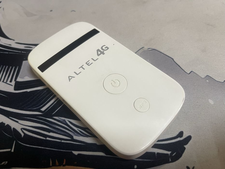 Продам роутер Altel