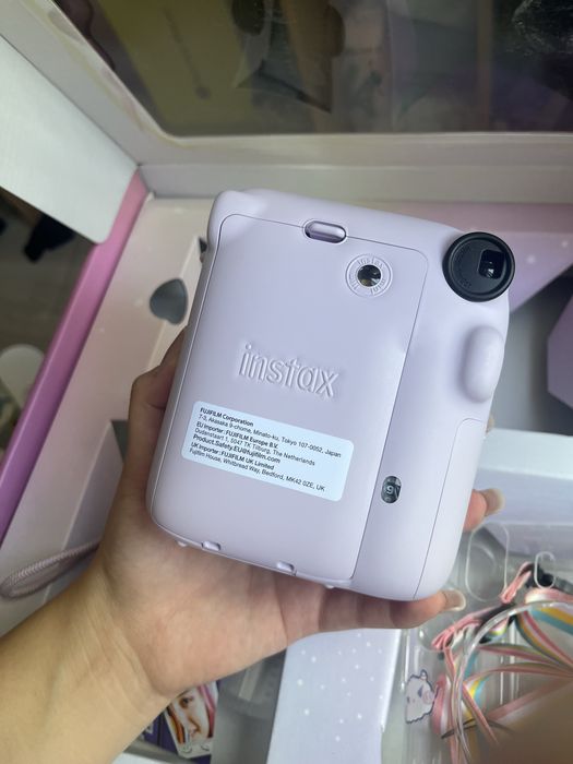 Продается Instax mini 12