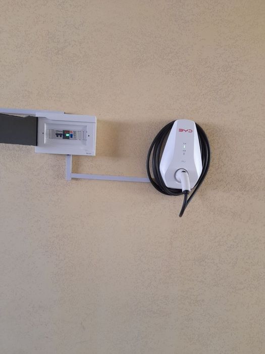 7 KWT zaryadnik ustanovkasi va servis xizmati