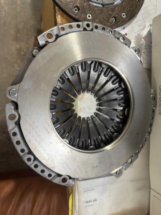 KIT AMBREIAJ gama vag 1.8T (nou nemontat) + volanta masa dubla (passat B5.5)
