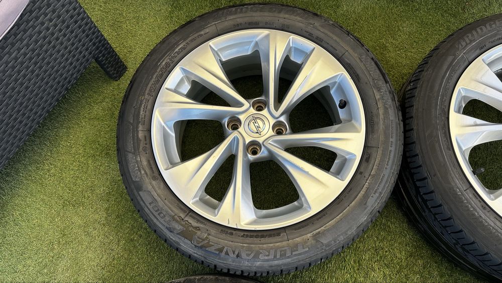 4x108 OPEL лети джанти 17 с летни гуми 215/50/17