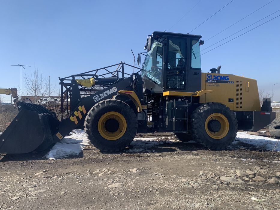 Услуги фронтального погрузчика