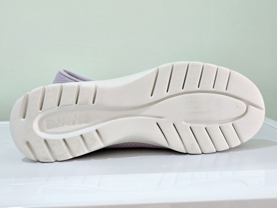 Skechers мокасины кроссовки новые 38-39 размер женские