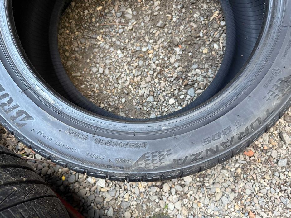 2 Anvelope Vara 255/45/18 Bridgestone 2024