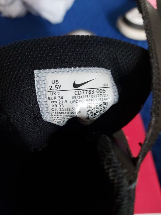 Tenesi nike fete masura 34