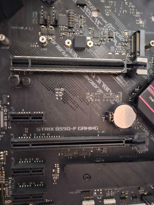 Placa de baza ASUS ROG STRIX B550-F GAMING soket AM4