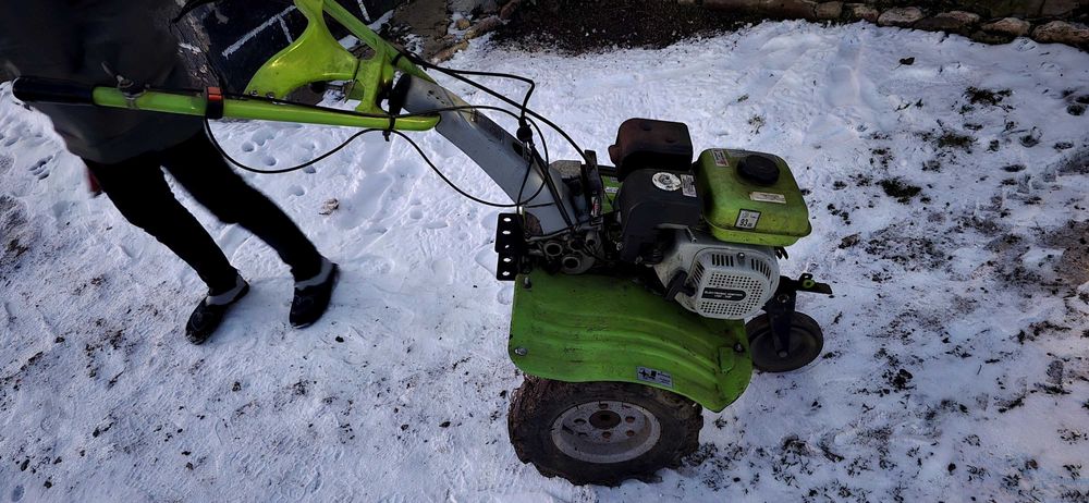 Мотоблок във перфектно състояние