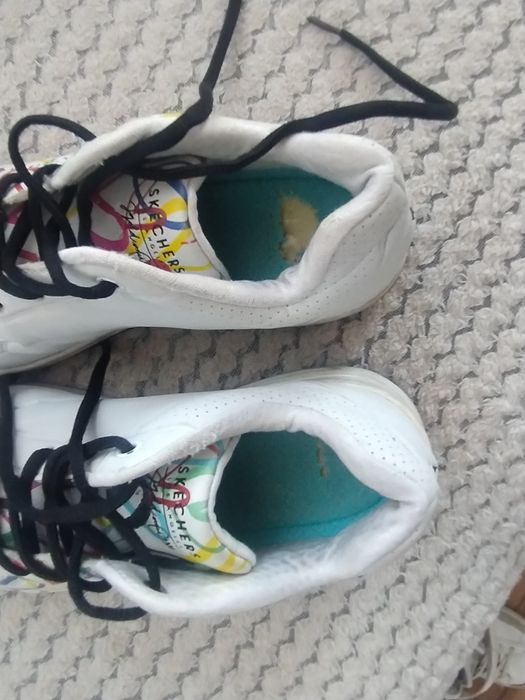 Adidași skechers