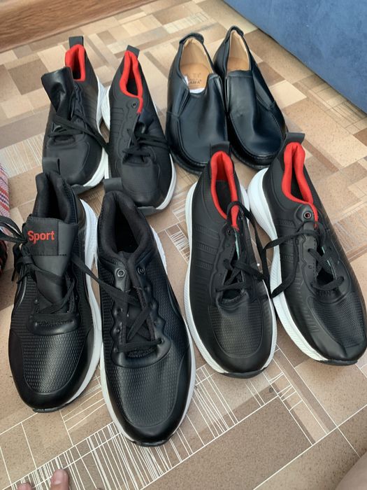 Кроссовки для мужчин