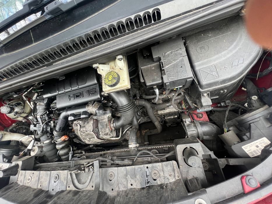 На части Peugeot 3008 HDI 1.6 Пежо дизел