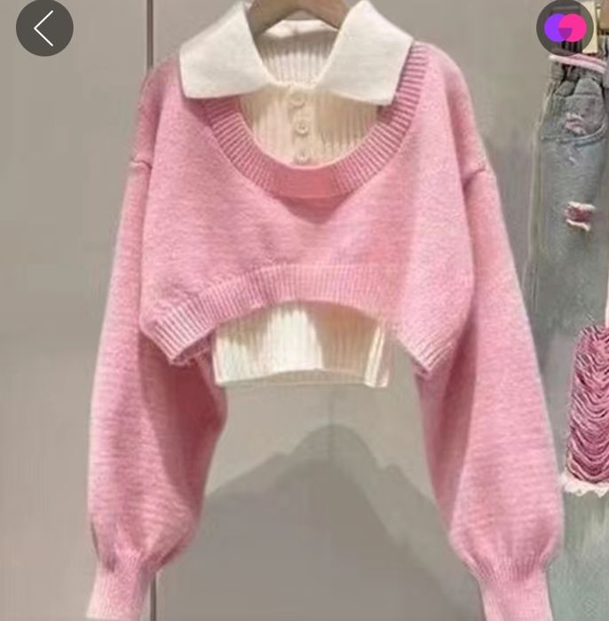 Продам вещи кофту юбку новые..