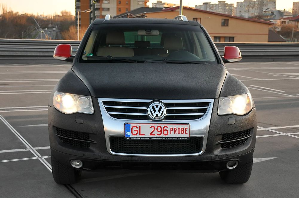 Volkswagen Touareg Automat 4x4 /Dublu Clima /Navigatie