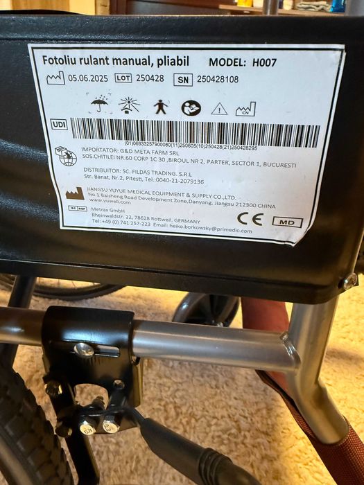 Scaun cu rotile manual, pliabil – Model H007