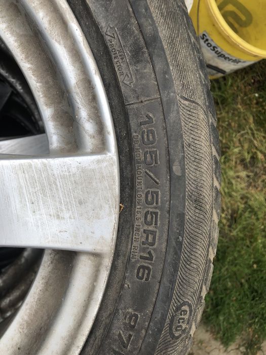 4 cauciucuri Continental cu jante aliaj