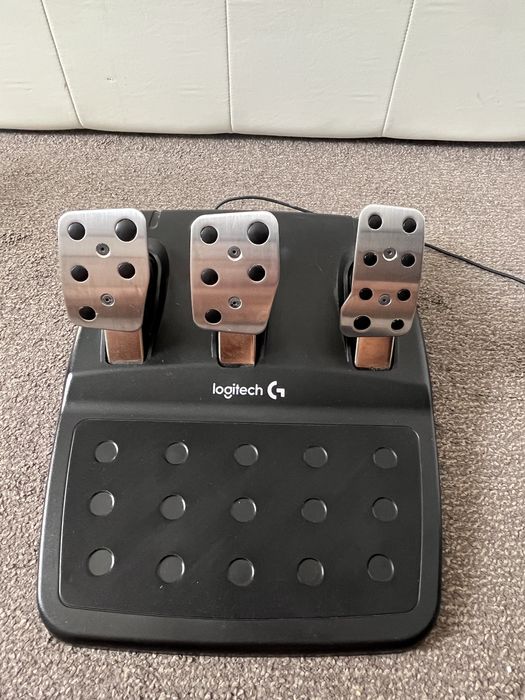 Vand volan logitech g29