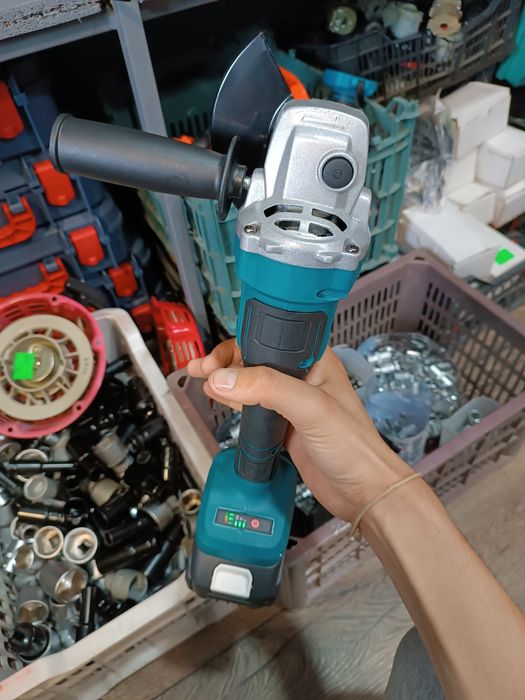 Распродажа! Шуруповерт + Болгарка ушм