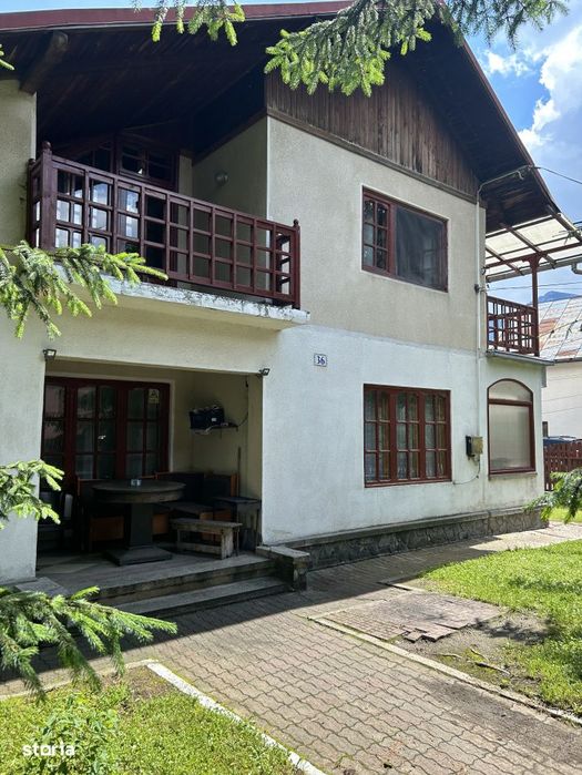 Vila P+M in Busteni | 5 Dormitoare (10+ Loc. Cazare) - Business la Che