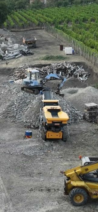 Inchiriere Utilaj Concasor mobil MOLOZ Demolari Iasi Vaslui Bacau Neamt Suceava Botosani