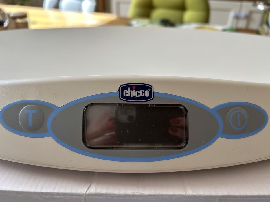 Бебешка везна Chicco