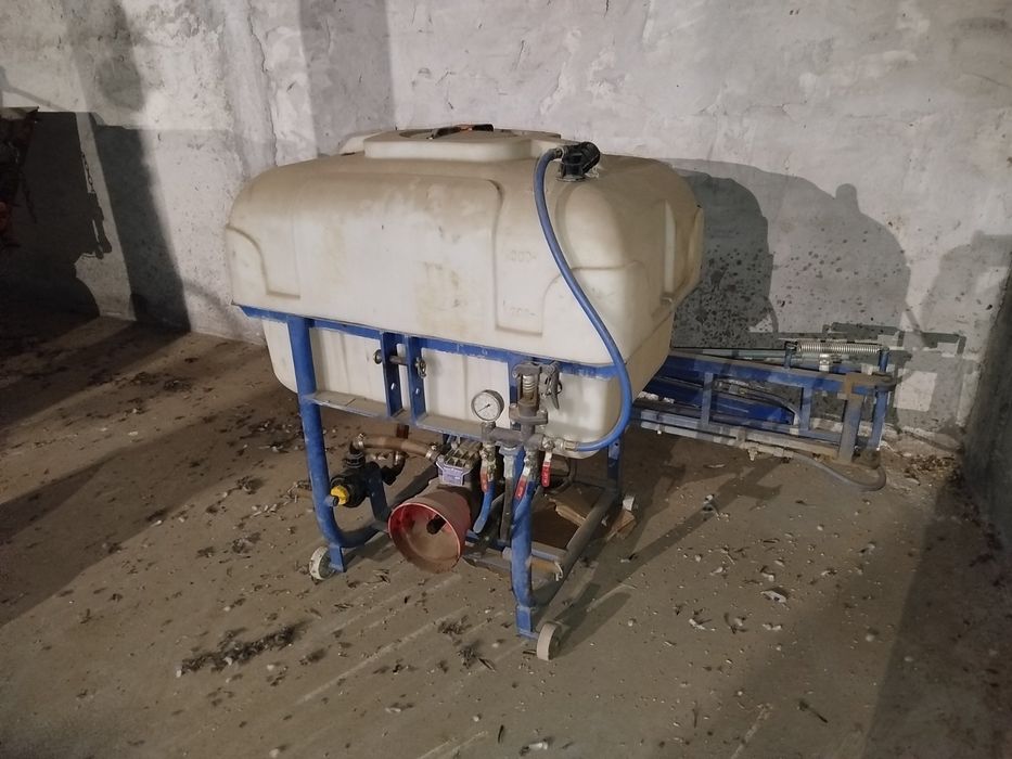 Продавам селскостопански инвентар