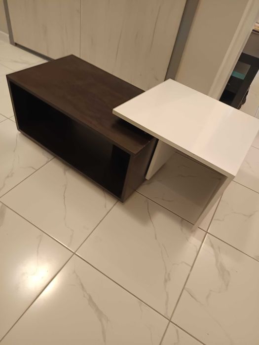 Холна масичка ниска